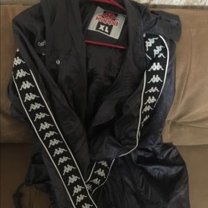 VINTAGE kappa windbreaker